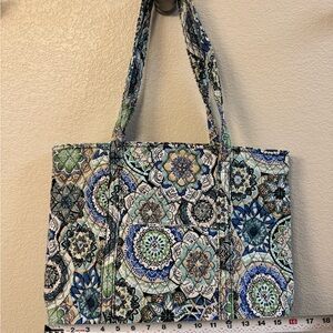 Vera Bradley Large Vera Tote NWT